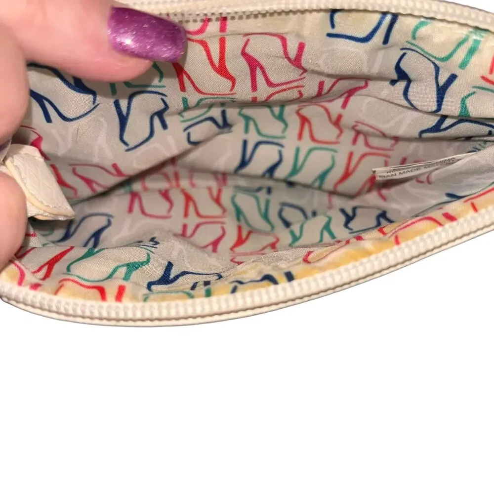 Nine West Wristlet Cream Zip Top